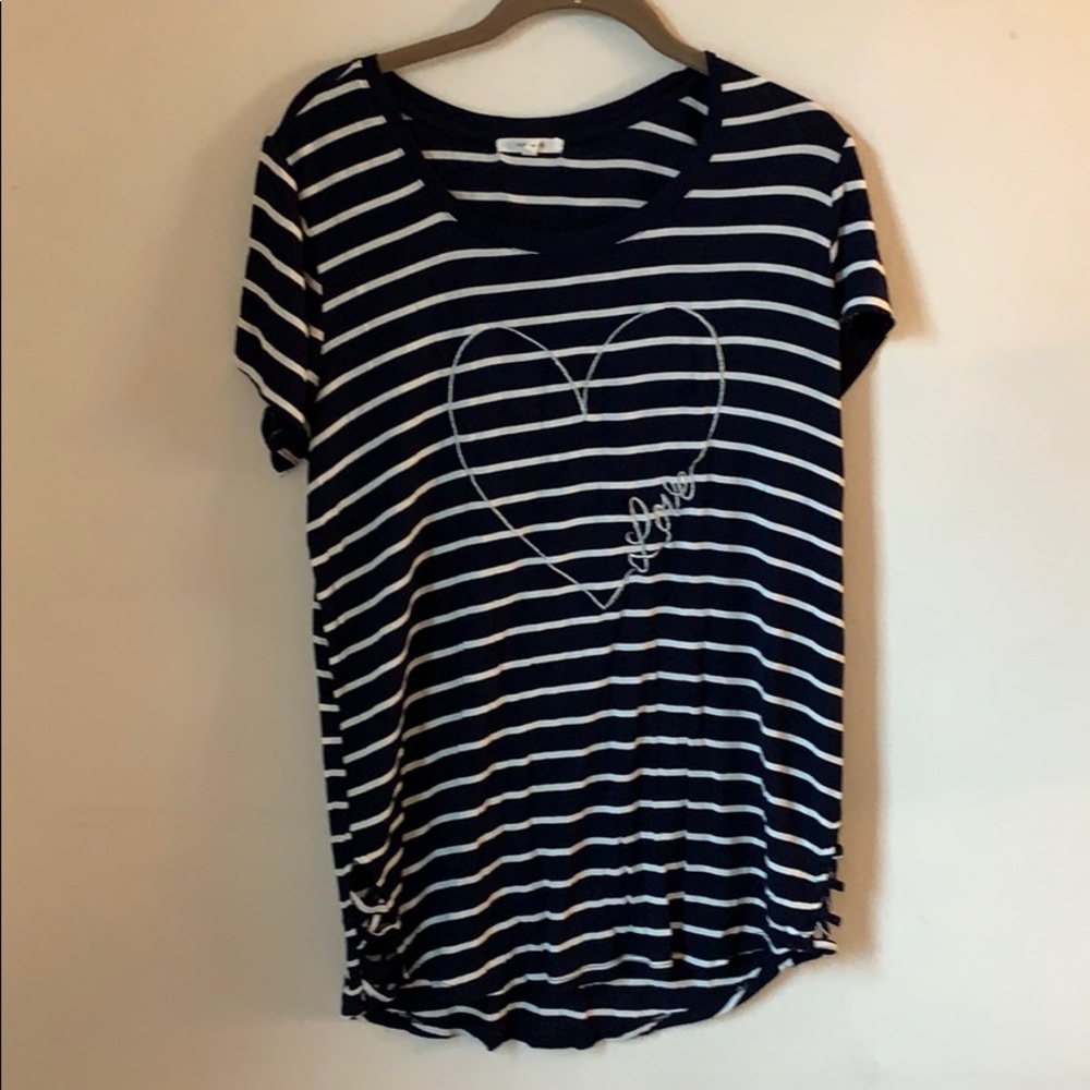 Maurices love t shirt
